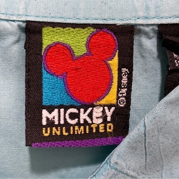 DISNEY Mickey Unlimited Vintage Blue Button Down Embroidered Shirt 22W/24W - Picture 2 of 7